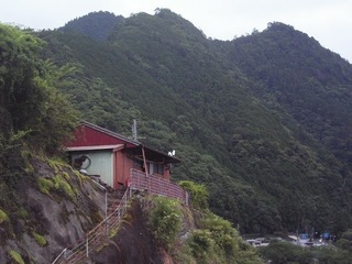 KIF_2740.jpg